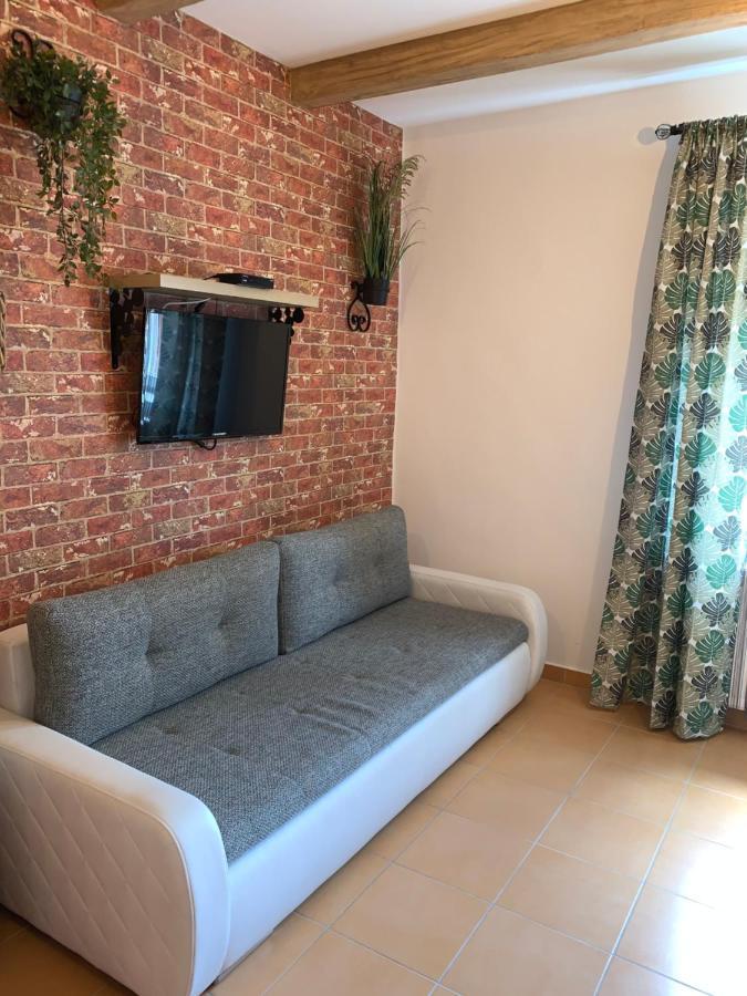 Armada Family Apartment Hajdúszoboszló Eksteriør billede