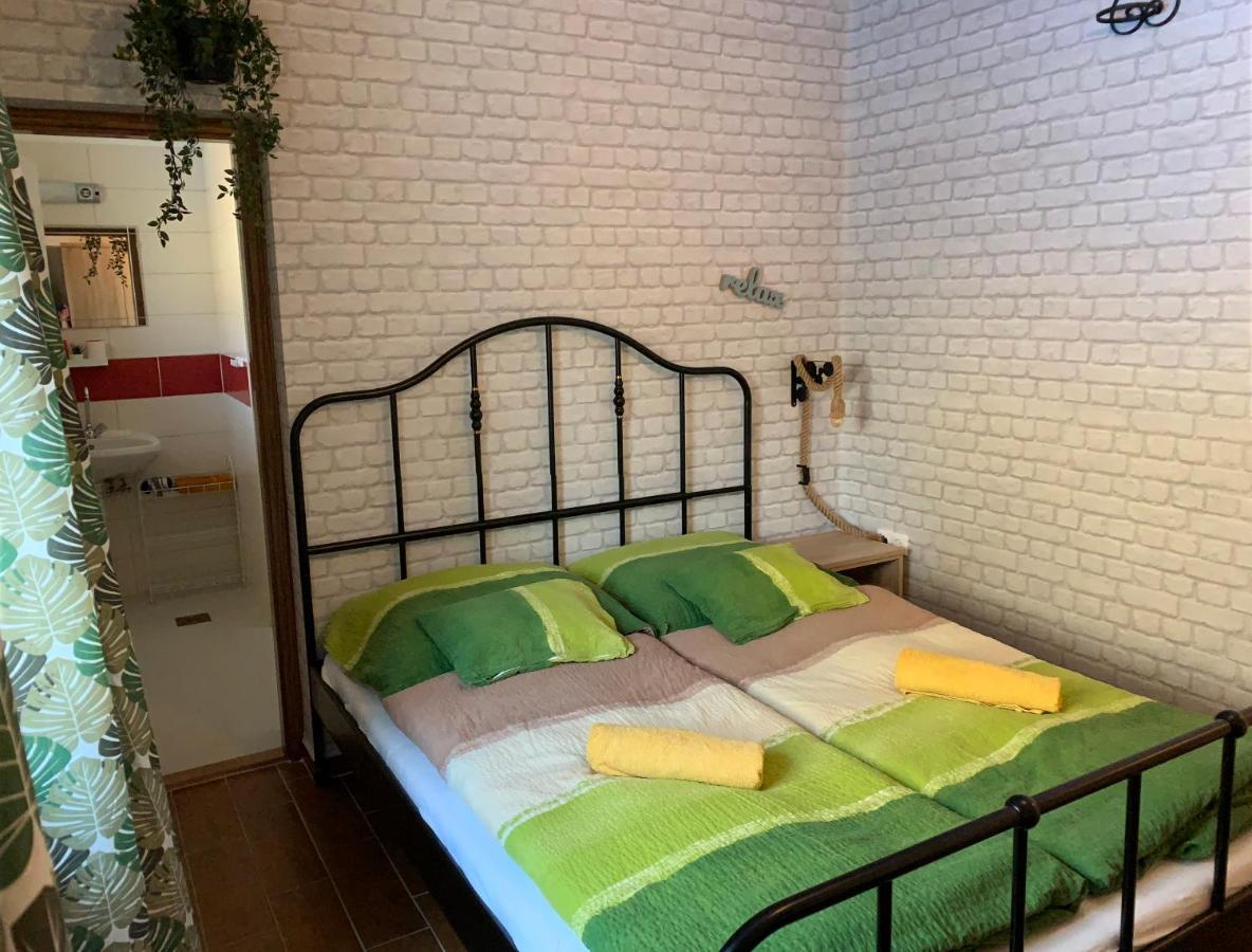Armada Family Apartment Hajdúszoboszló Eksteriør billede