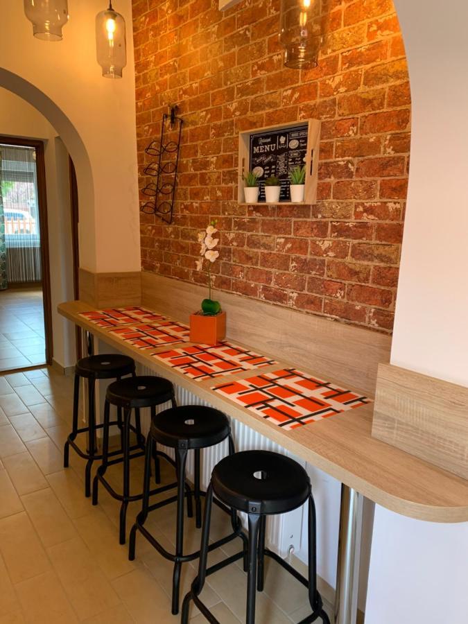Armada Family Apartment Hajdúszoboszló Eksteriør billede