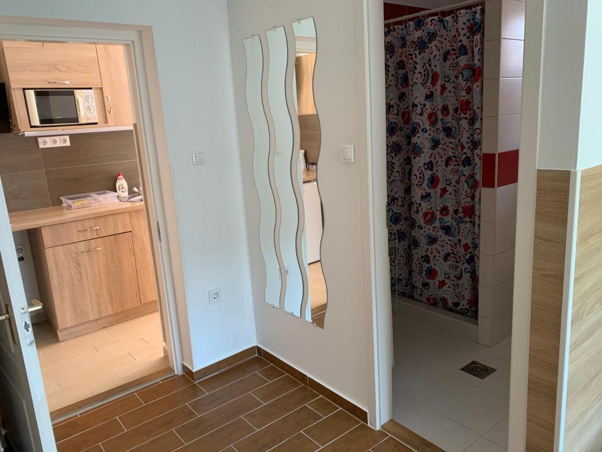 Armada Family Apartment Hajdúszoboszló Eksteriør billede